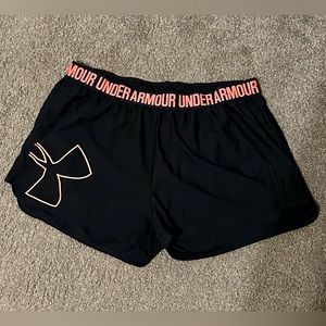 Under Armour shorts, size L